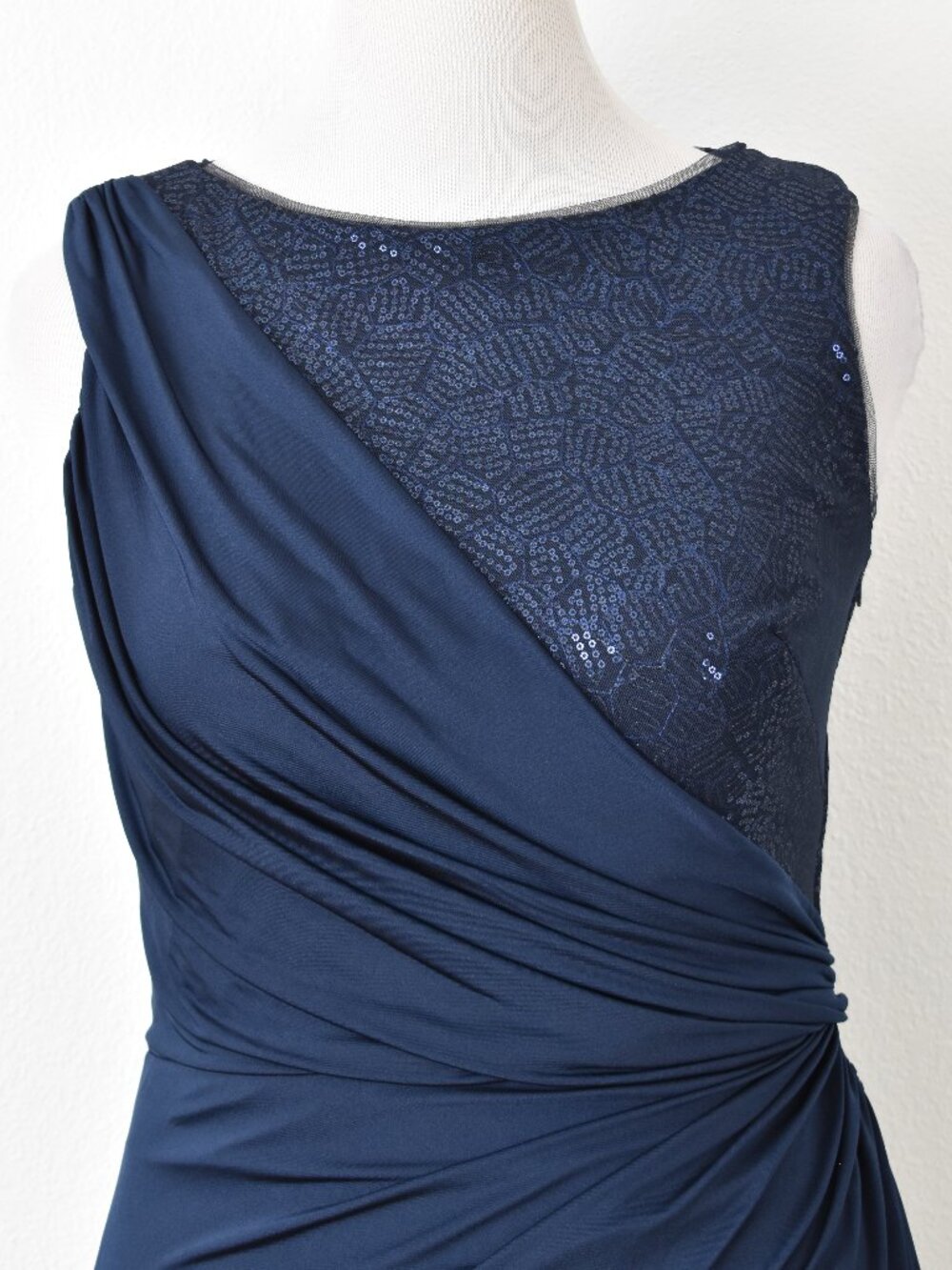 Tadashi Draped Sequin Formal Sheath Dress - L - Picture 2 of 11